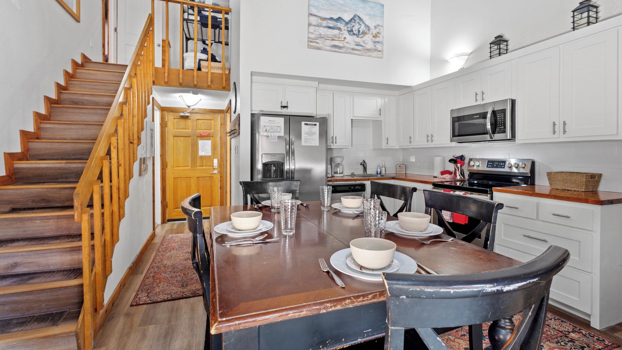 Photo of Kitchen in Red River