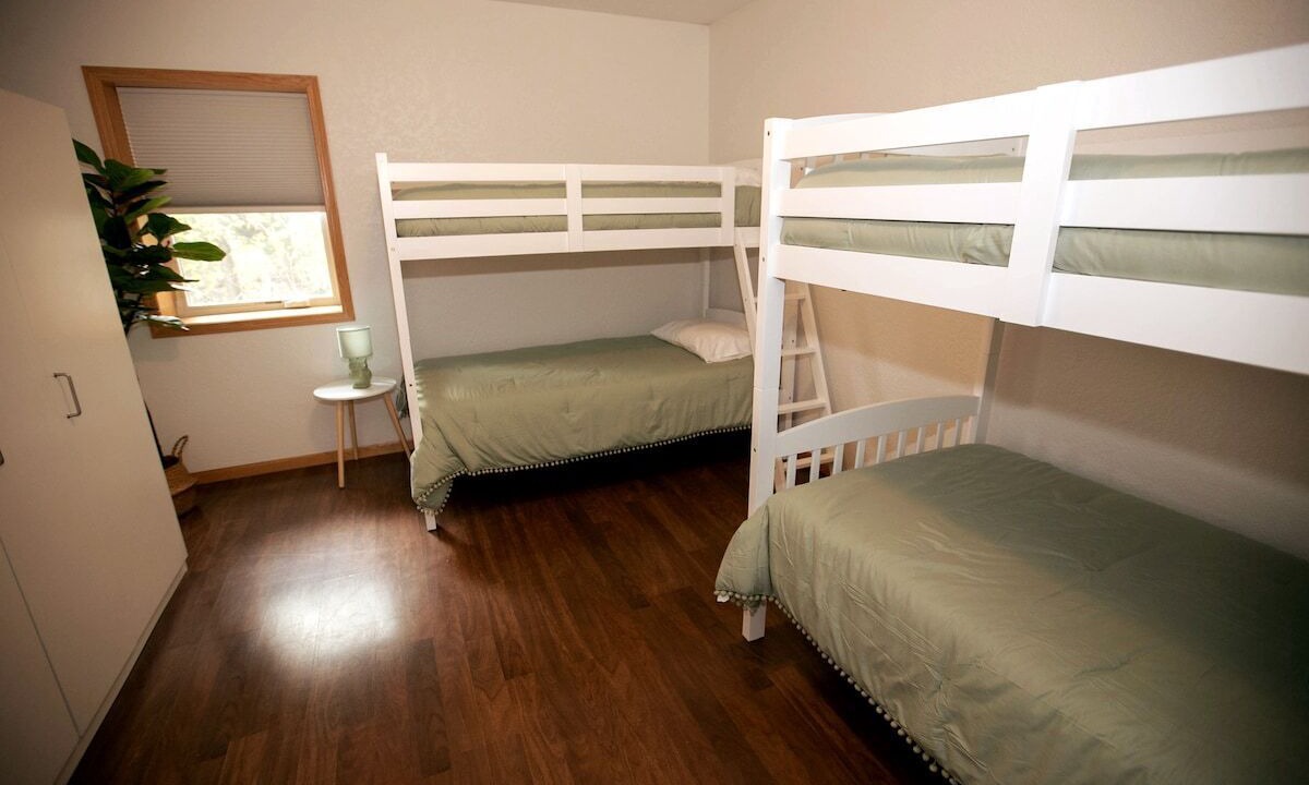 Photo of Bedroom in Decorah