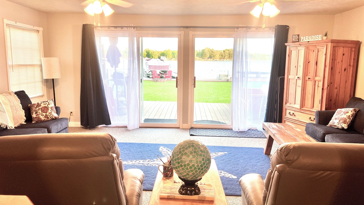 Photo of Livingroom in Lake Odessa