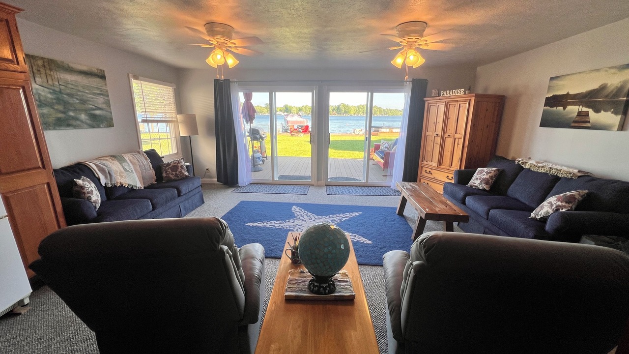 Photo of Livingroom in Lake Odessa