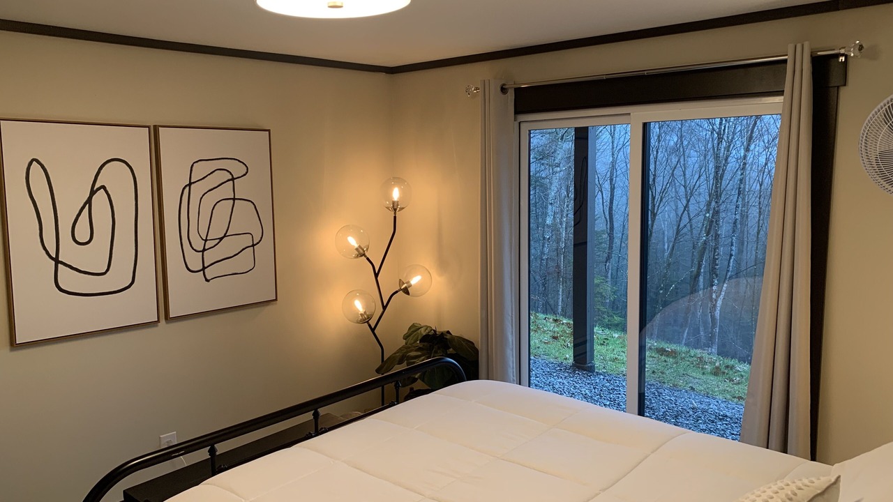 Photo of Bedroom in Woodsville