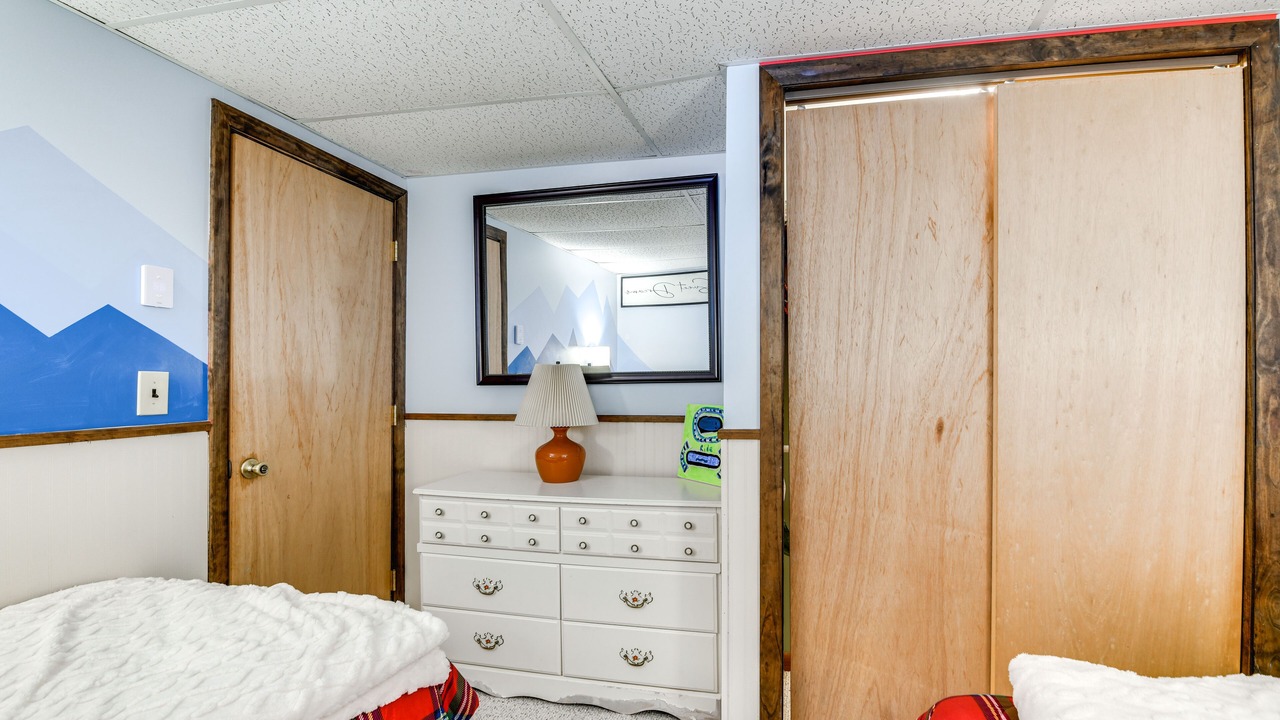 Photo of Bedroom in Montgomery Center