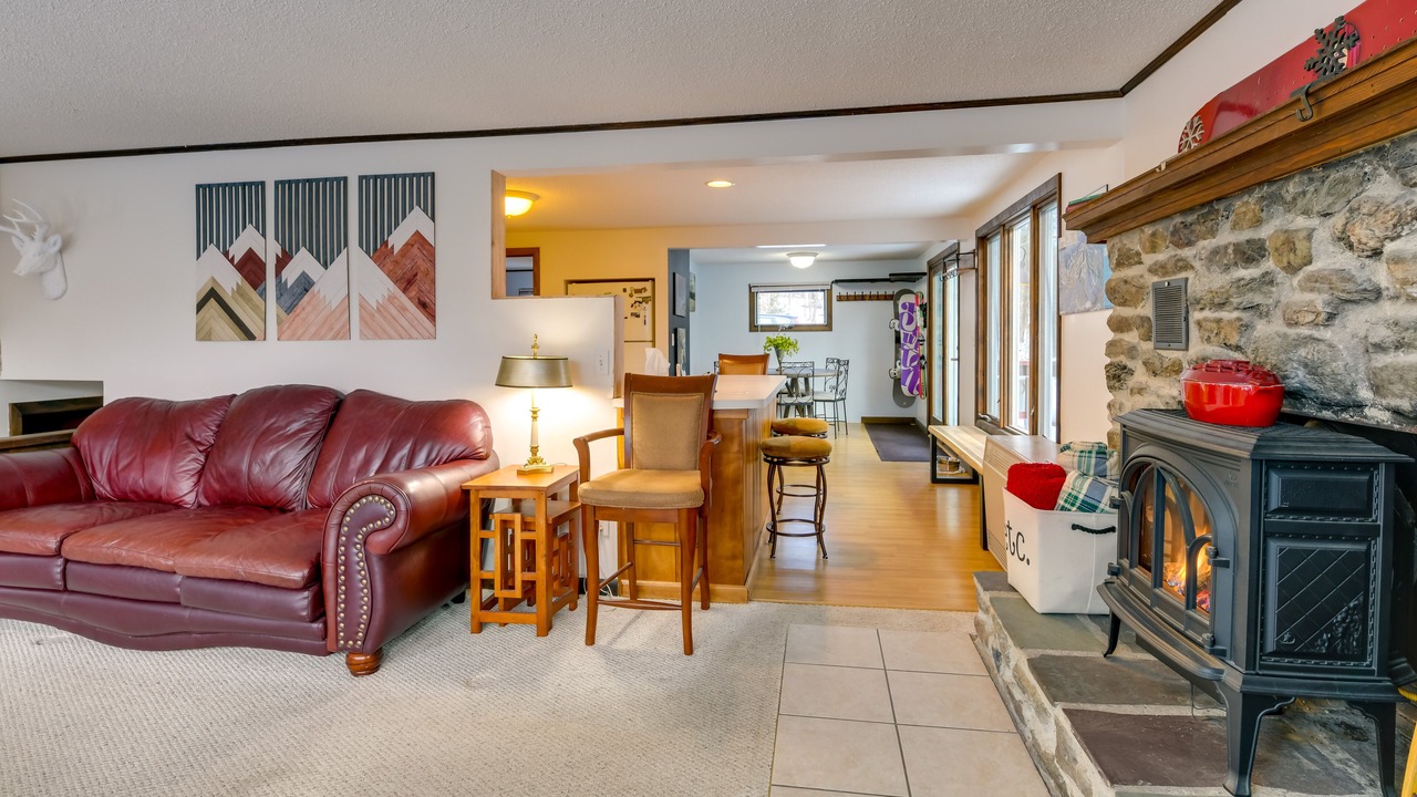 Photo of Livingroom in Montgomery Center