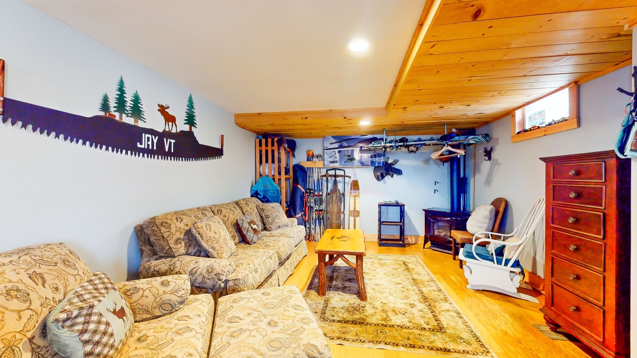 Photo of Livingroom in North Troy