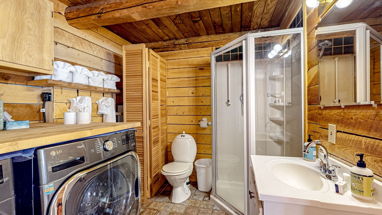 Photo of Bathroom in Taos Ski Valley