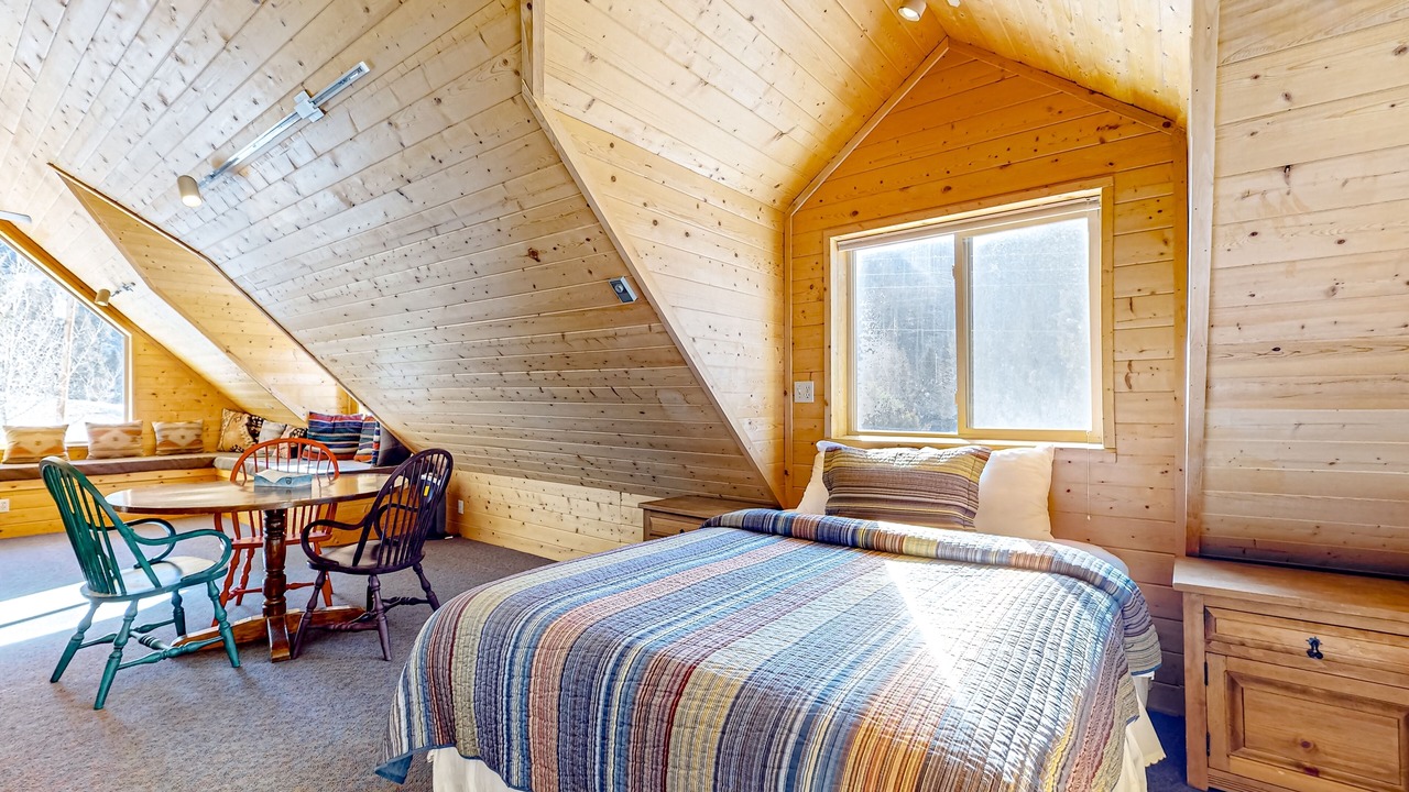 Photo of Bedroom in Taos Ski Valley