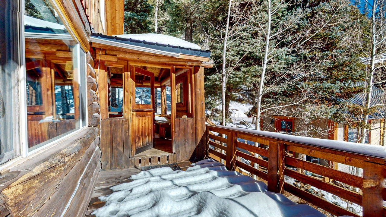 Photo of Patio Balcony in Taos Ski Valley