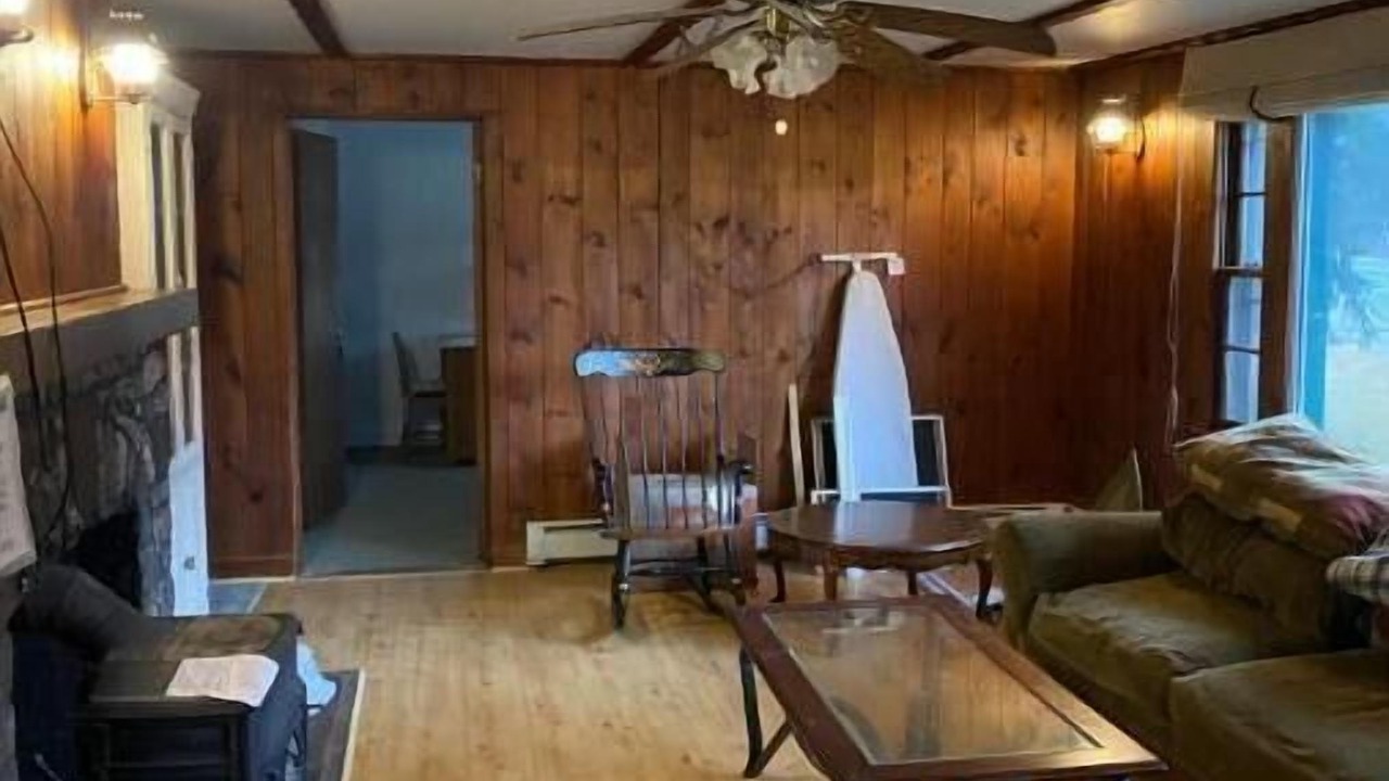 Photo of Livingroom in Keene
