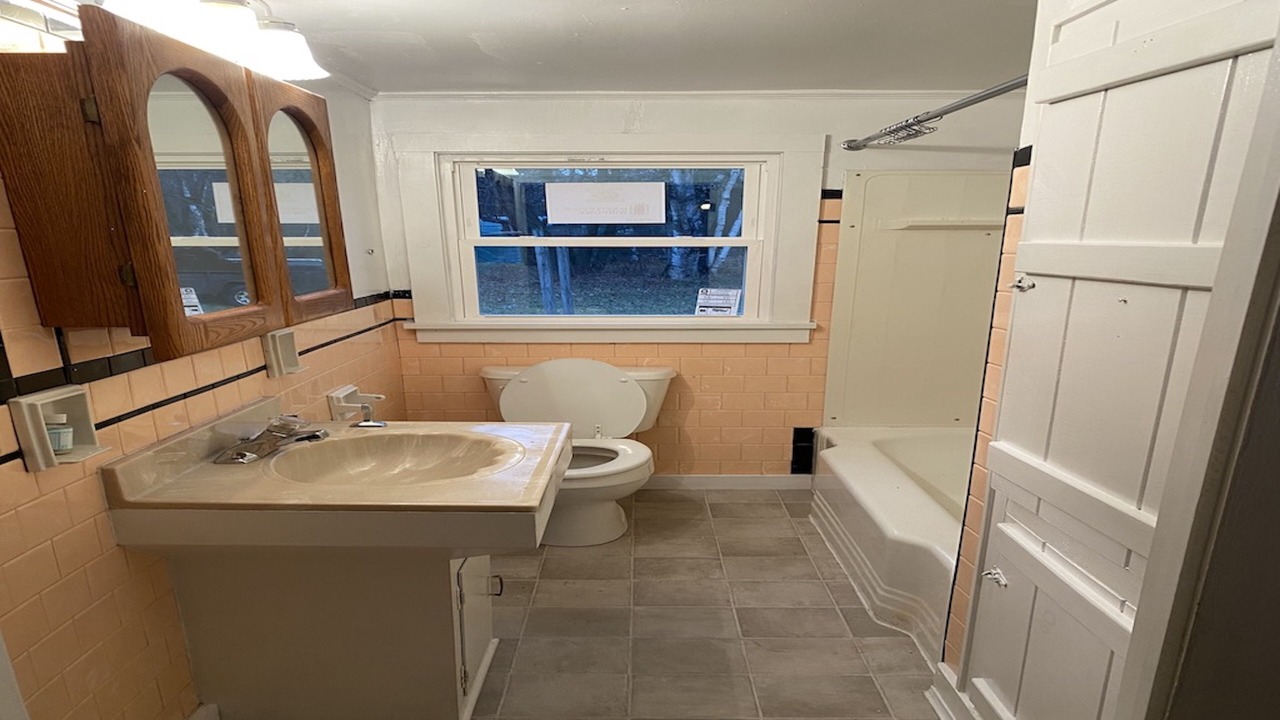 Photo of Bathroom in Keene