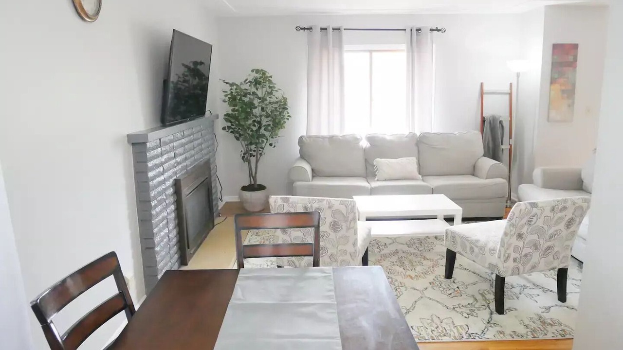Photo of Livingroom in Payne - Phalen
