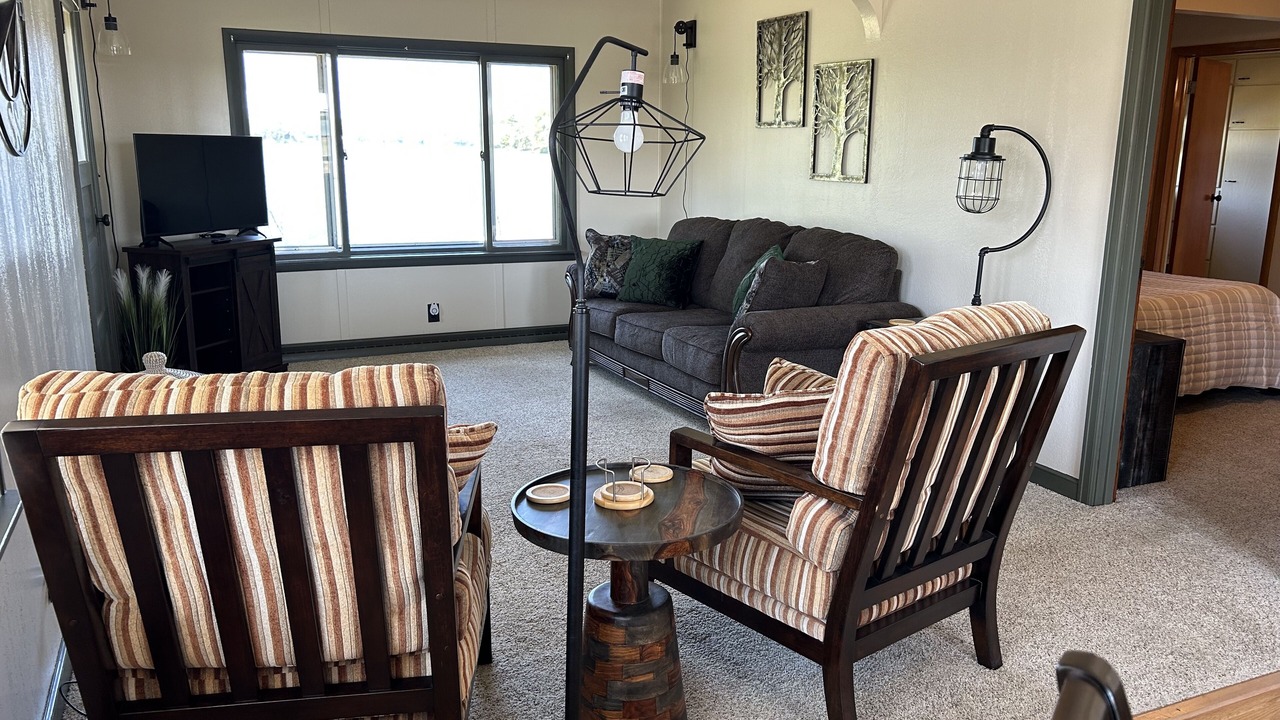 Photo of Bedroom in Jim Falls