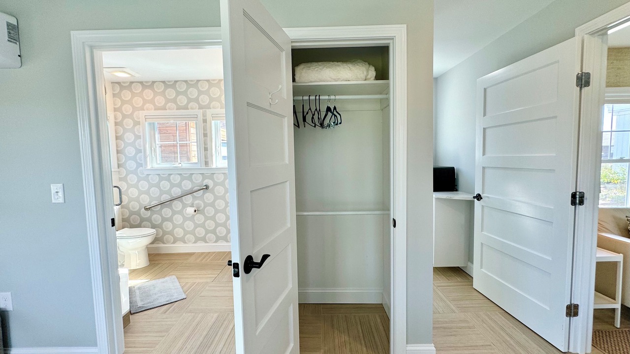 Photo of Bathroom in Rye Beach