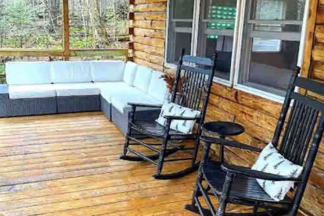 Photo of Patio Balcony in Woodsville