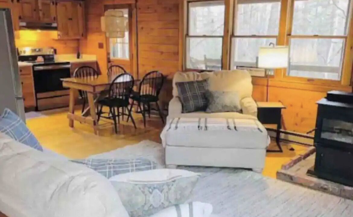 Photo of Livingroom in Woodsville