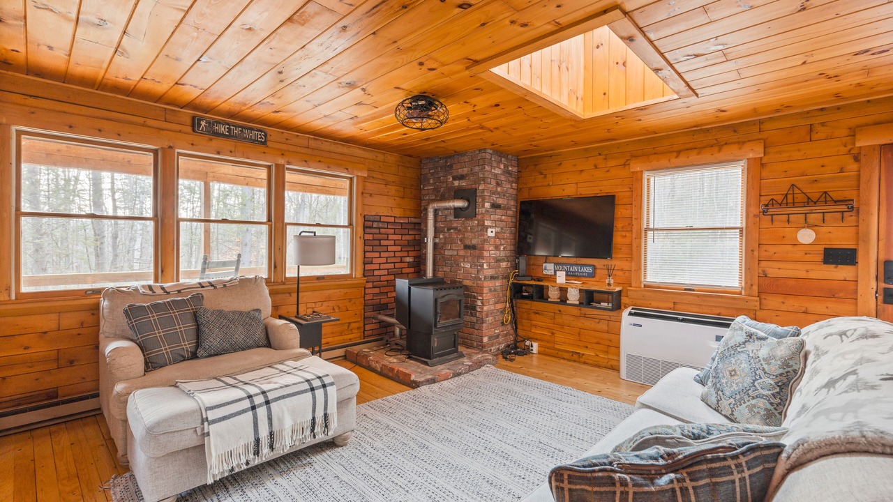 Photo of Livingroom in Woodsville