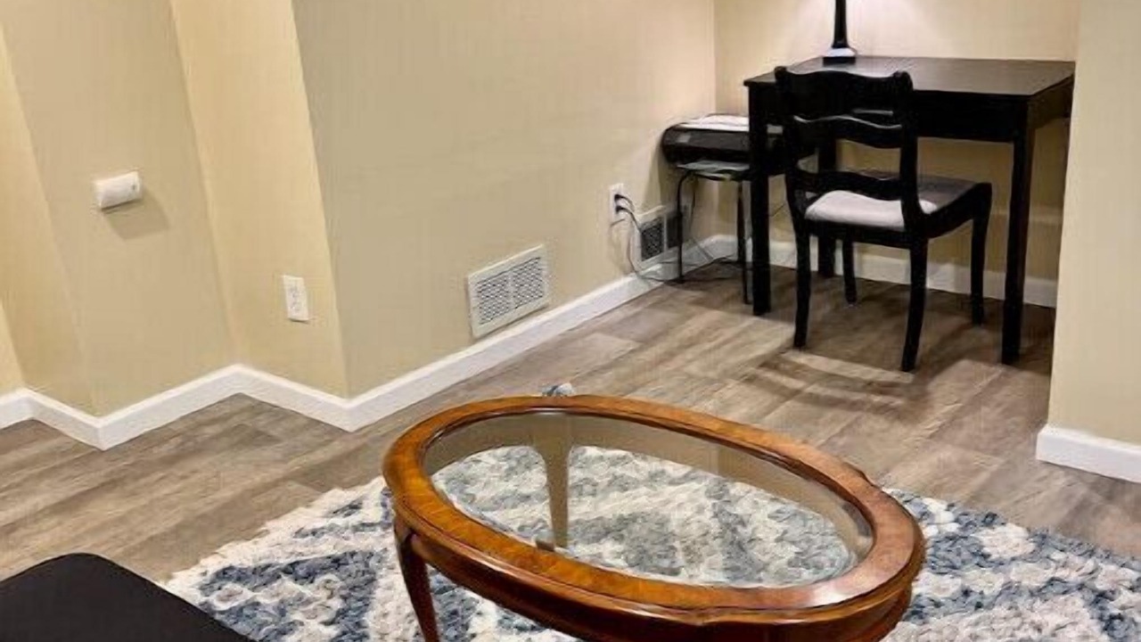 Photo of Bedroom in Summit - University