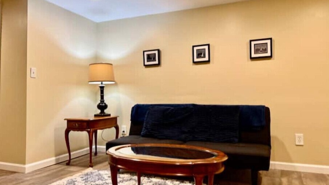 Photo of Bedroom in Summit - University