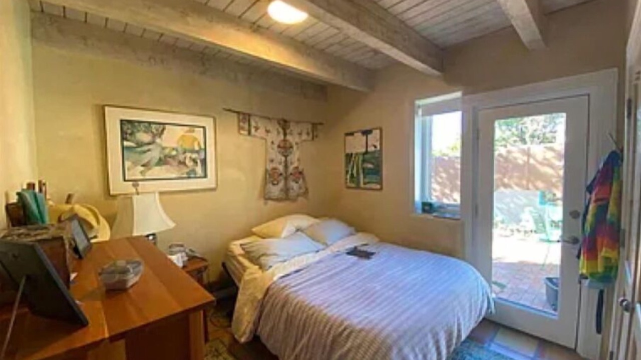 Photo of Bedroom in South Capitol