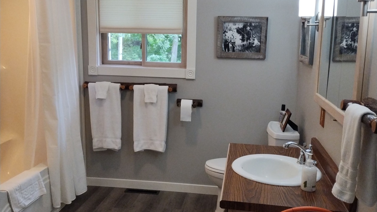 Photo of Bathroom in Birchwood