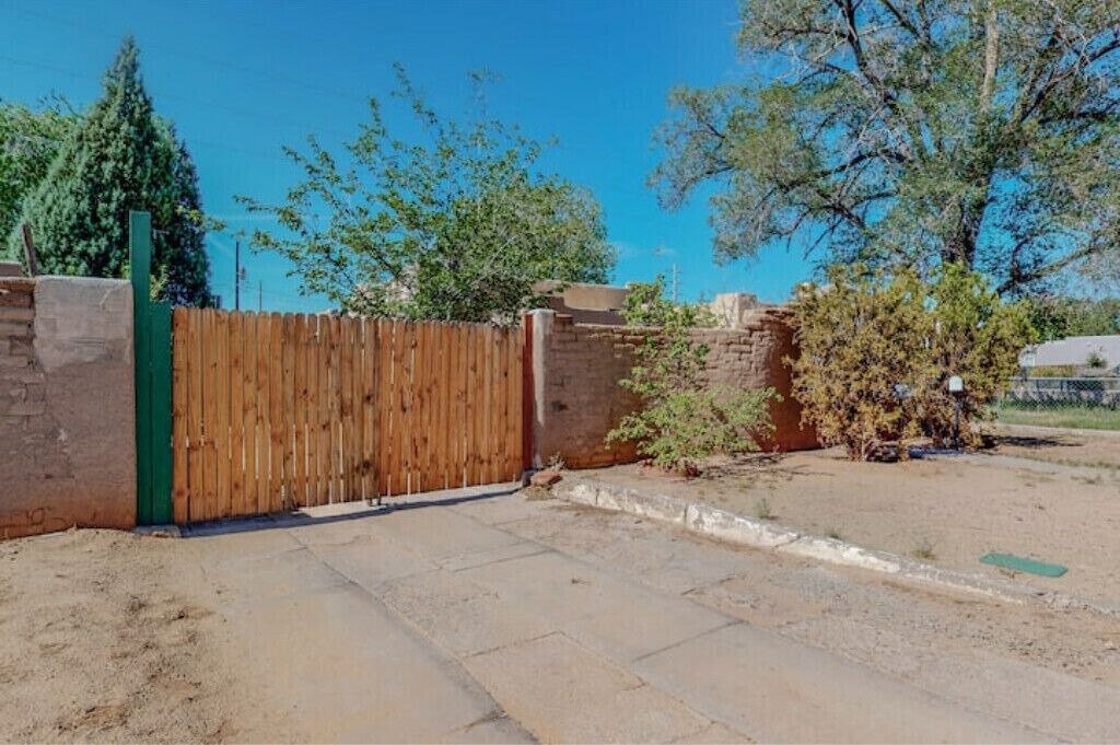 Photo of Outdoor in Silver Hill