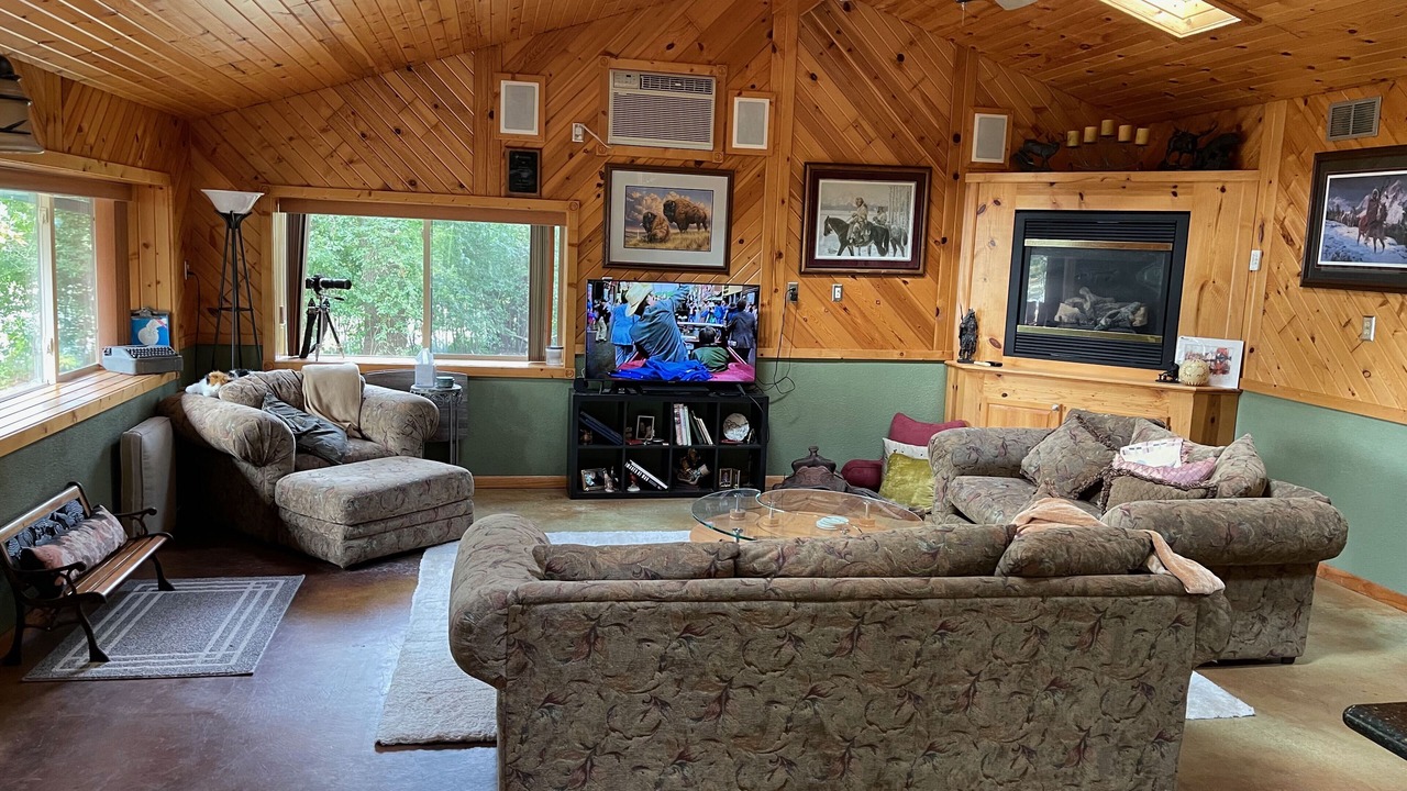 Photo of Livingroom in Hager City