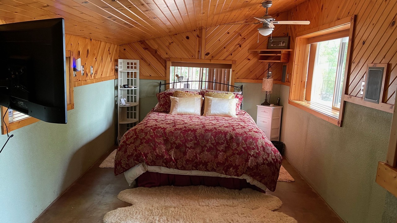 Photo of Bedroom in Hager City