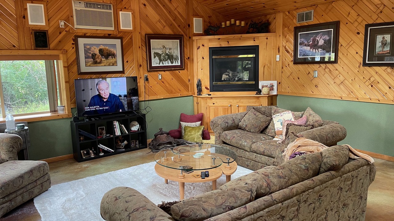 Photo of Livingroom in Hager City