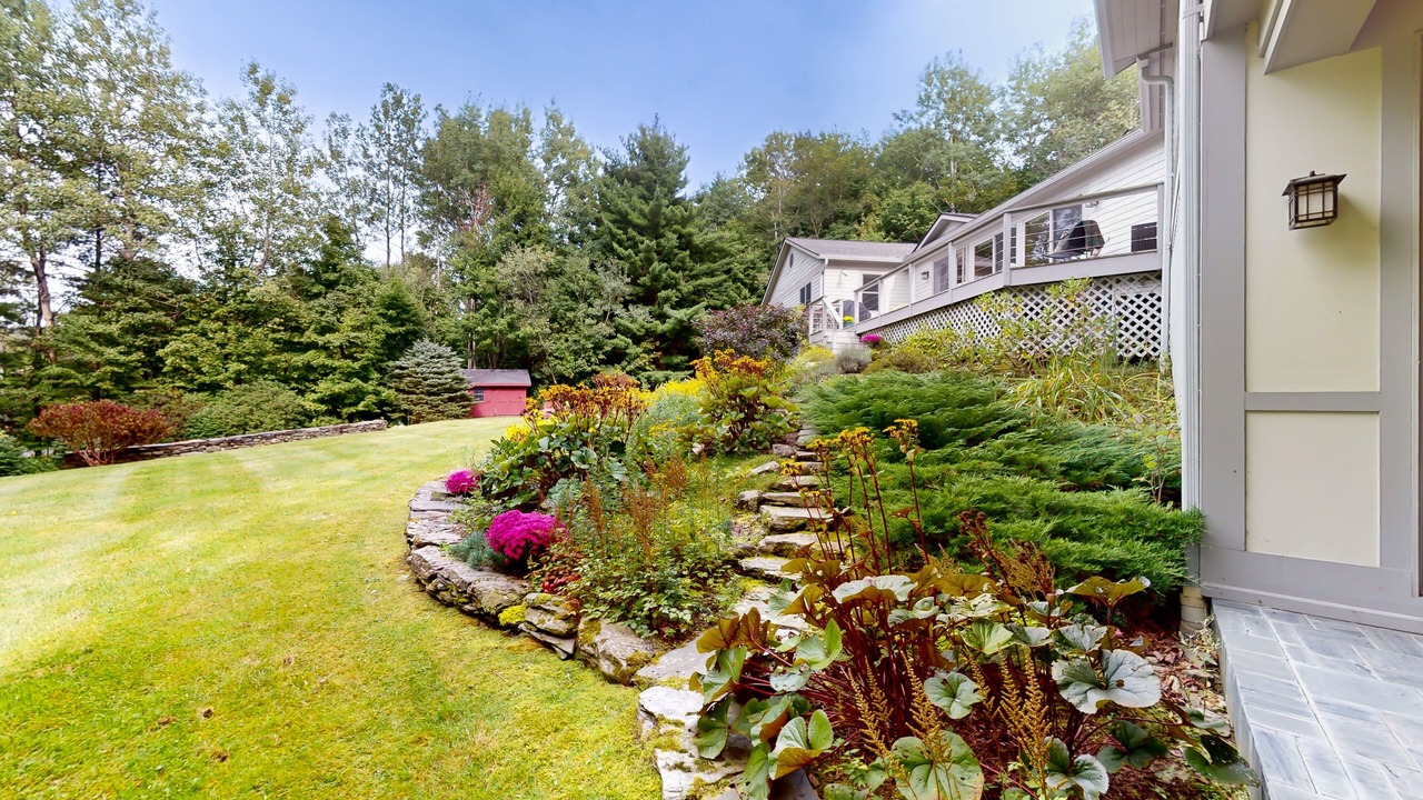 Photo of Outdoor in Warren