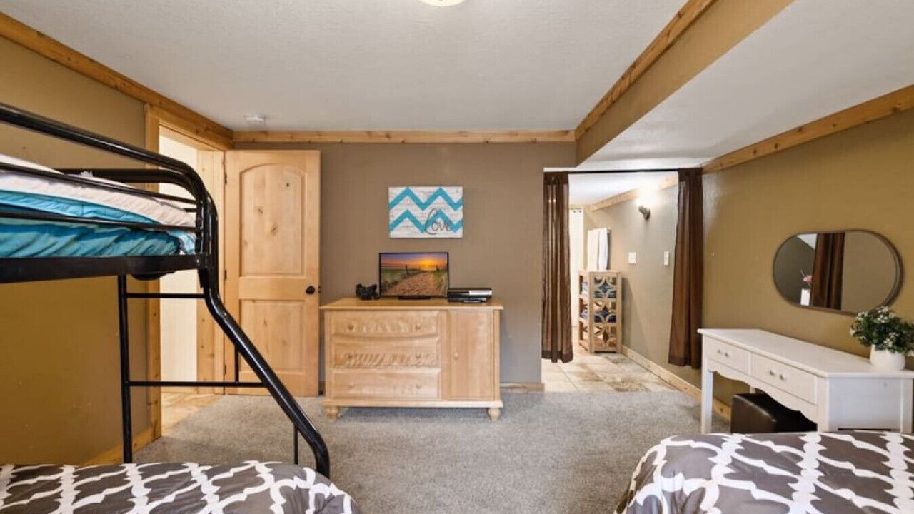 Photo of Bathroom in Garrison