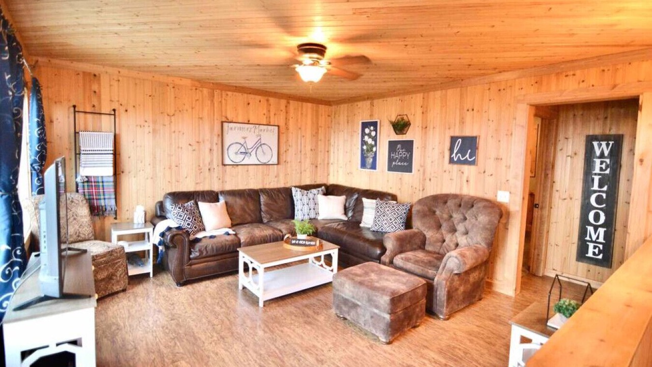 Photo of Livingroom in Garrison