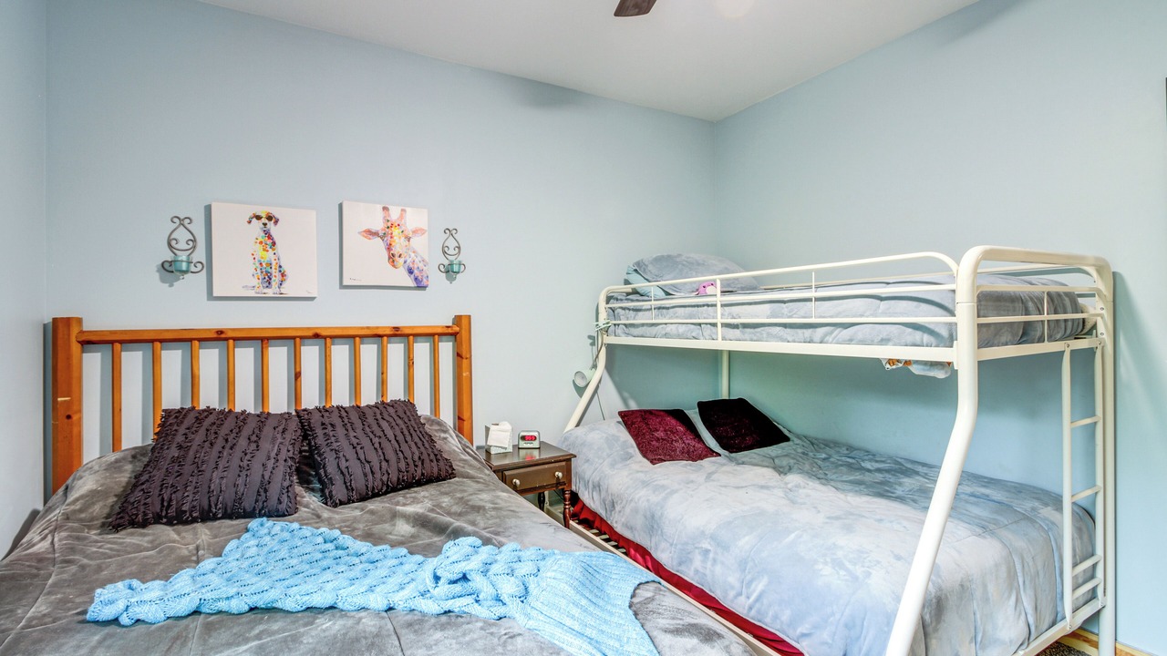 Photo of Bedroom in South Harbor