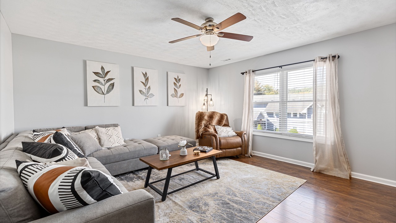 Photo of Livingroom in Osage