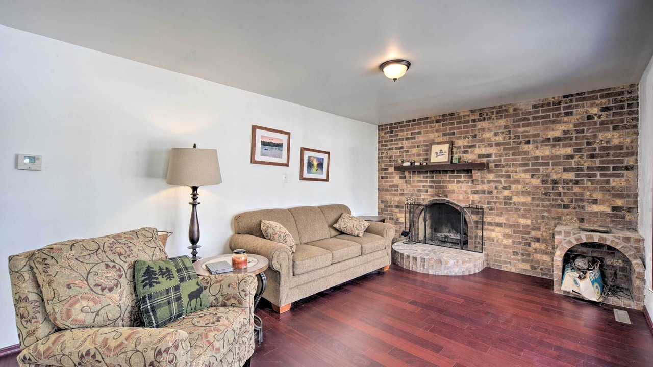 Photo of Livingroom in Danbury
