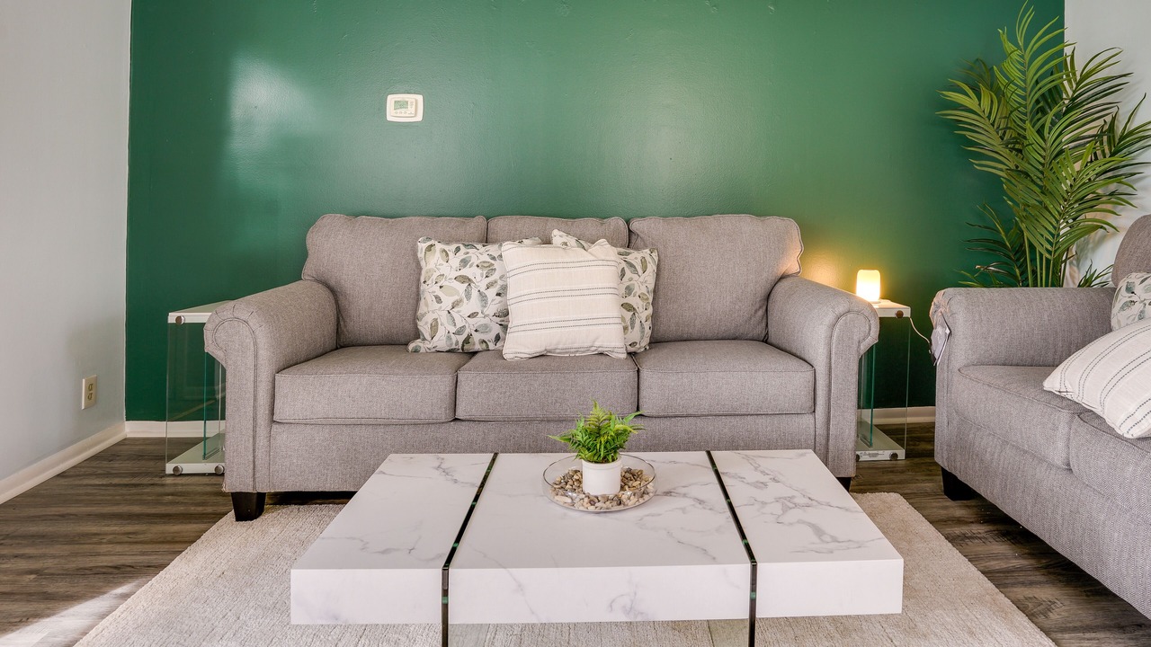 Photo of Livingroom in Morris Park