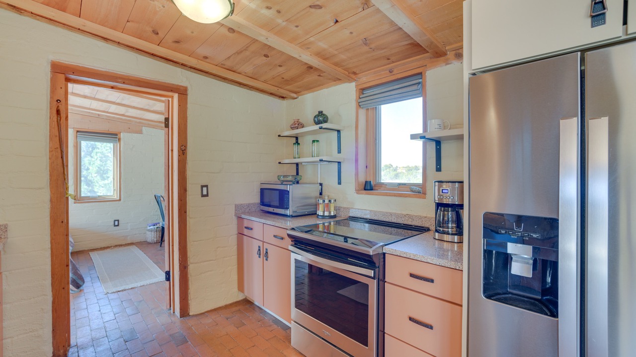 Photo of Kitchen in Eldorado at Santa Fe