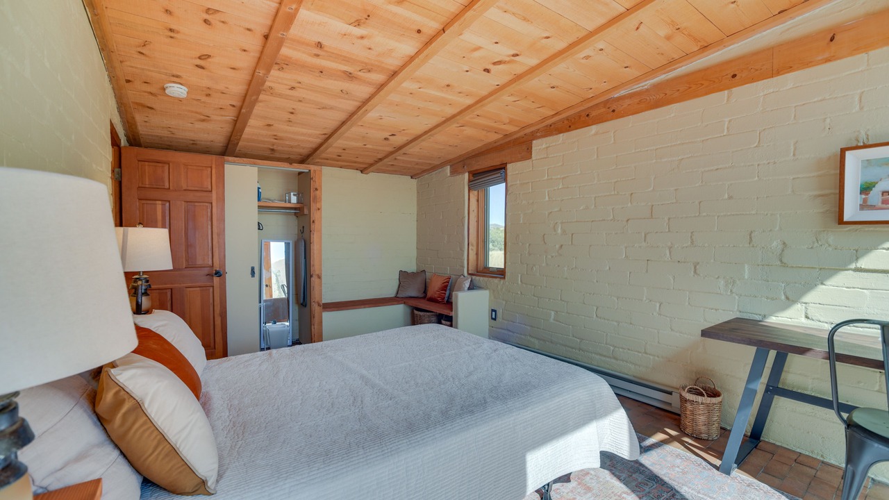Photo of Bedroom in Eldorado at Santa Fe