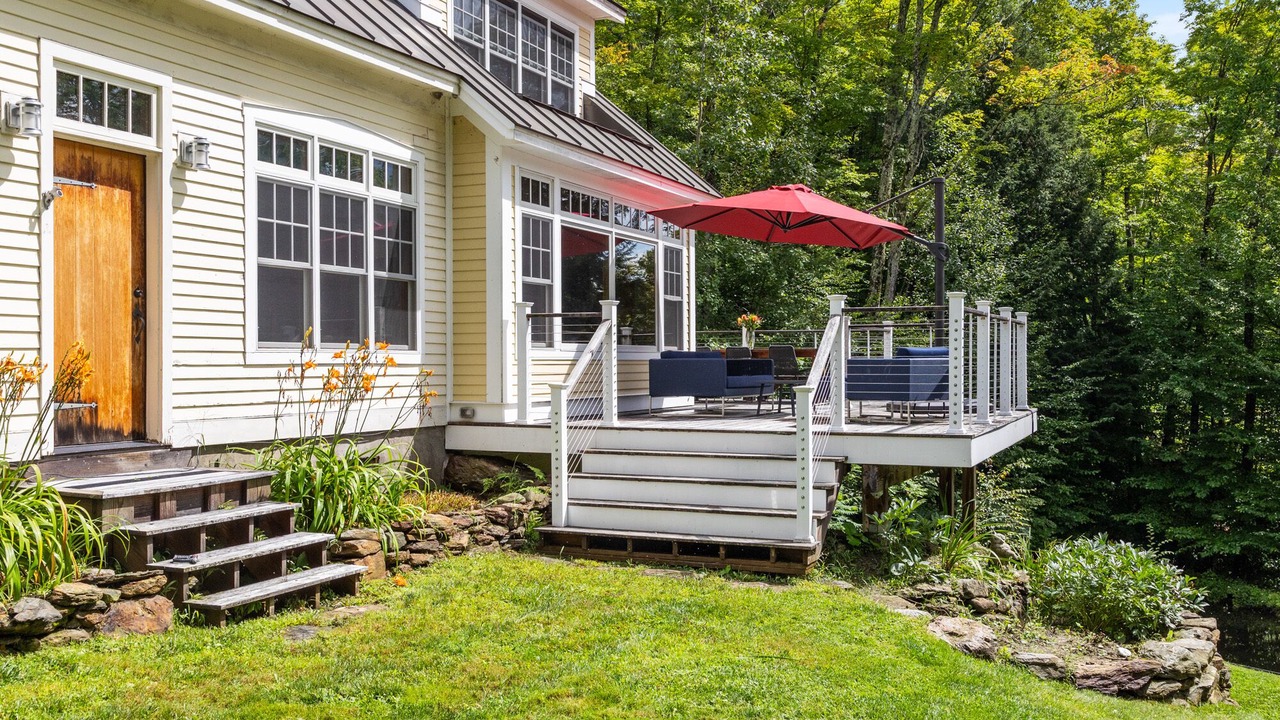 Photo of Patio Balcony in Waitsfield