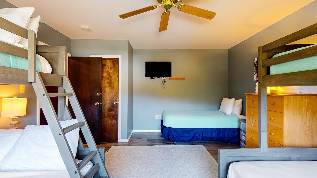 Photo of Bedroom in Jeffersonville