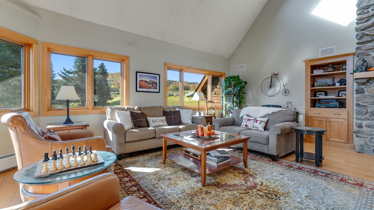 Photo of Livingroom in Stowe Hollow