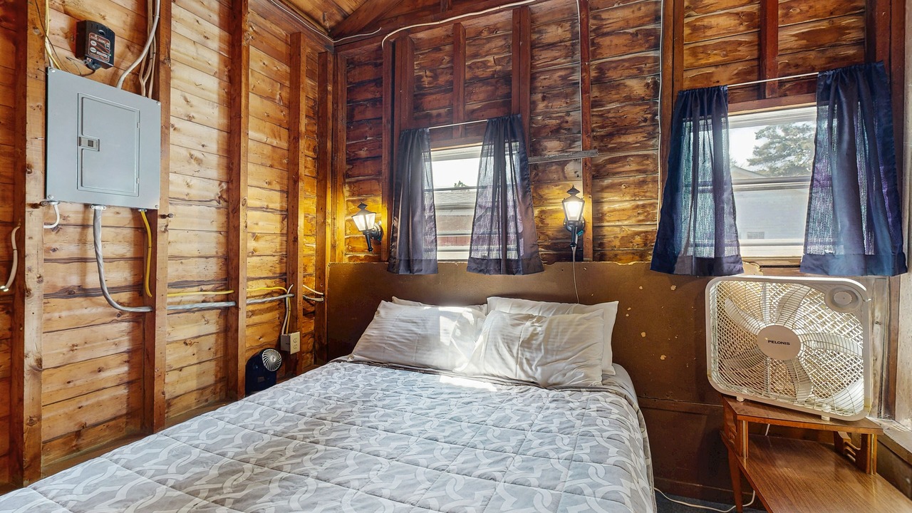 Photo of Bedroom in South Hero