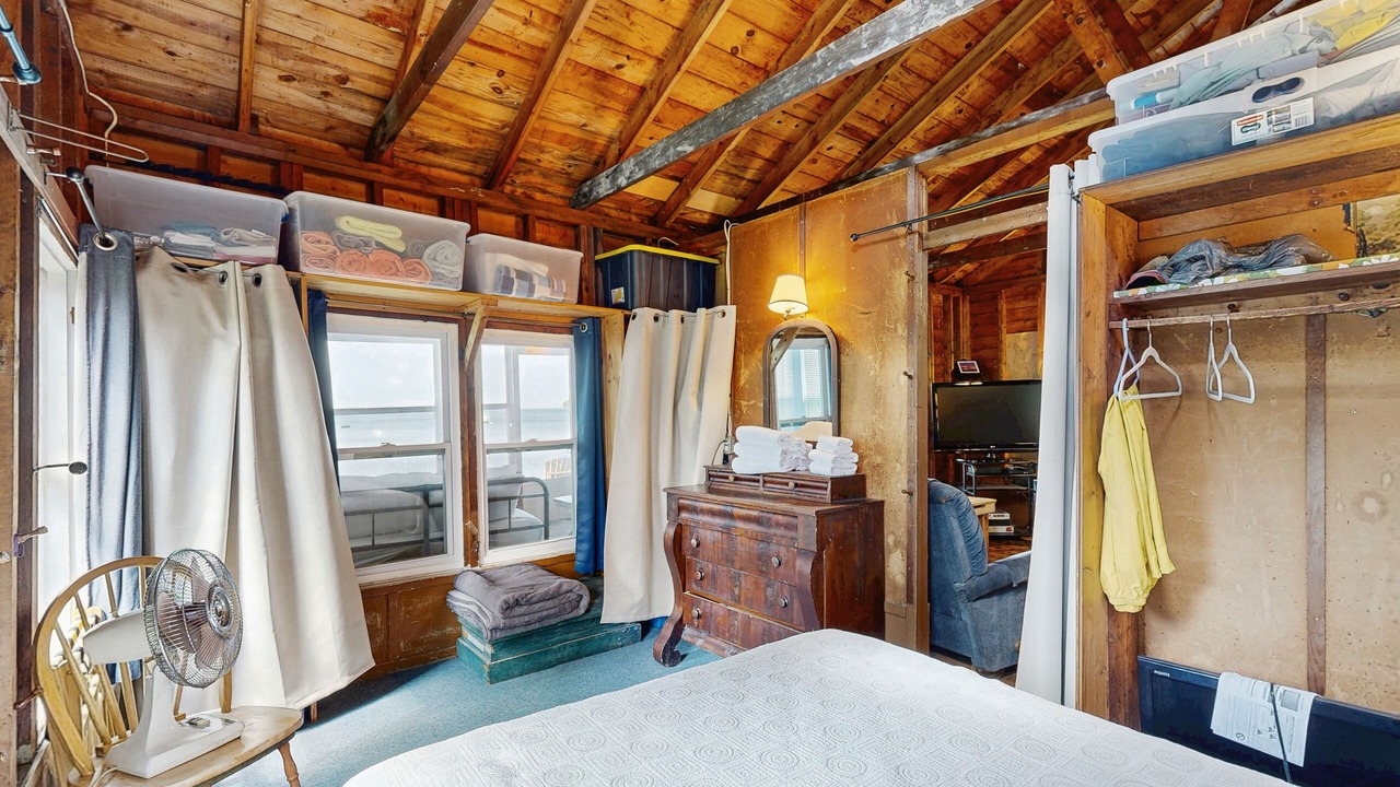 Photo of Bedroom in South Hero