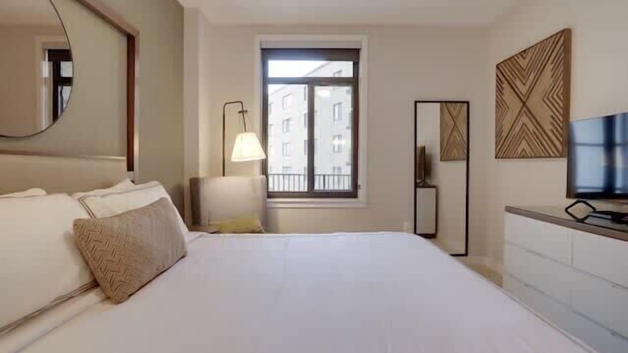 Photo of Bedroom in Court House