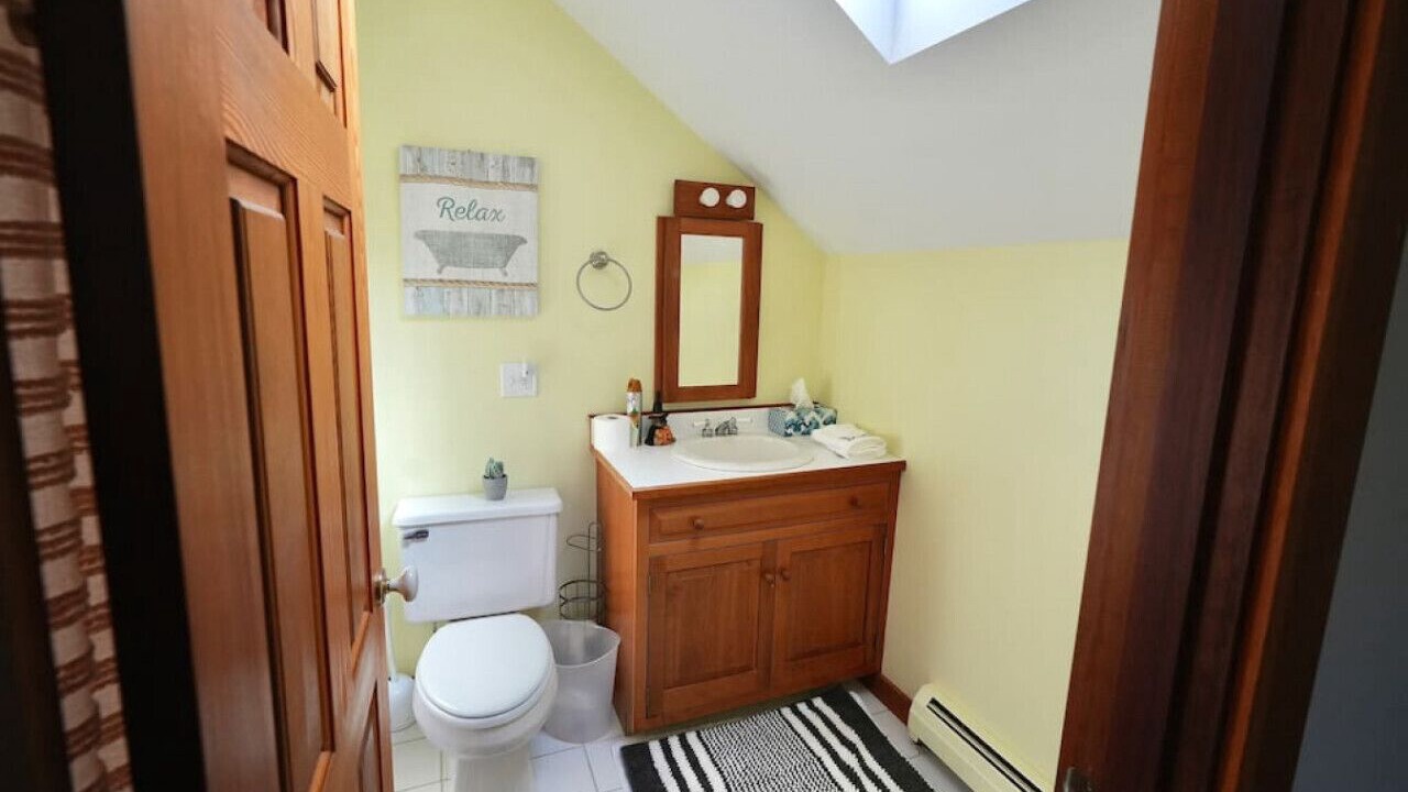 Photo of Bathroom in Eden