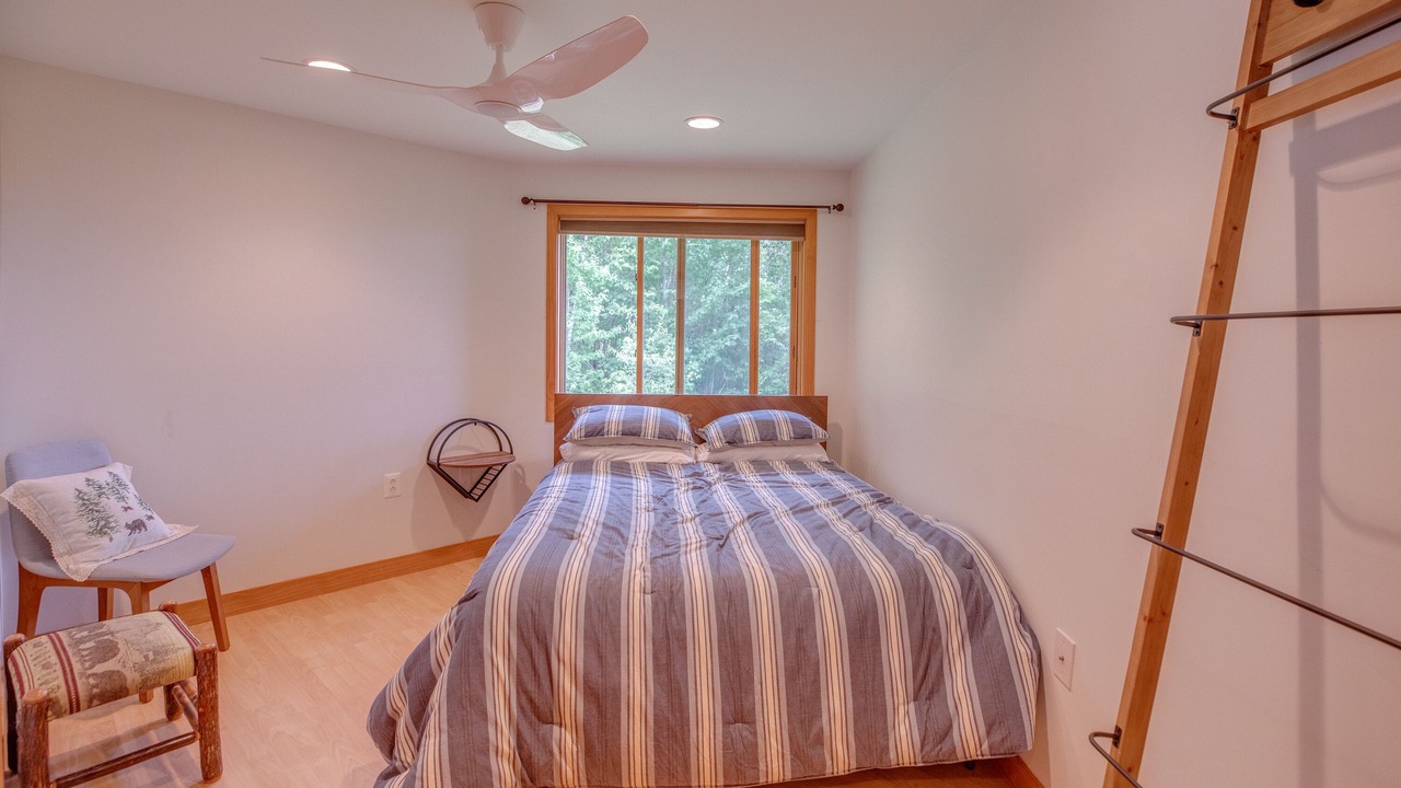 Photo of Bedroom in Easton