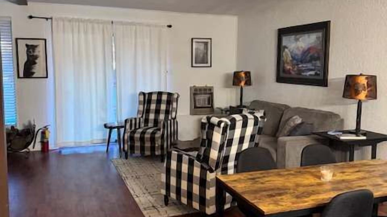 Photo of Livingroom in Angel Fire