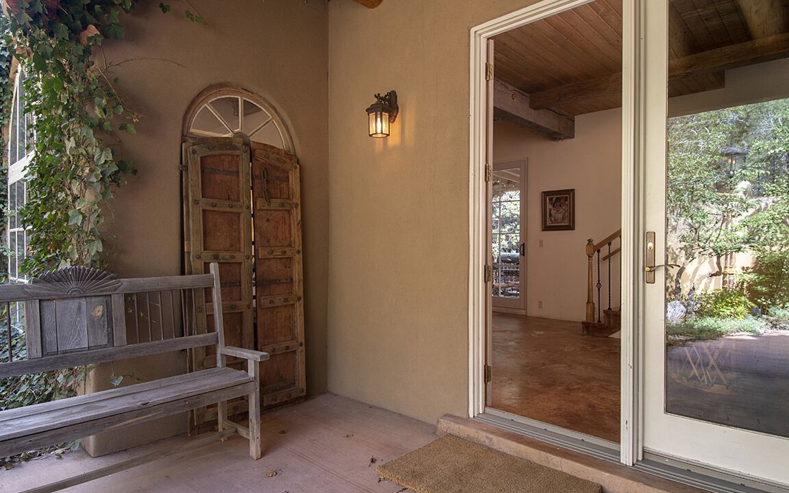 Photo of Patio Balcony in North Hills