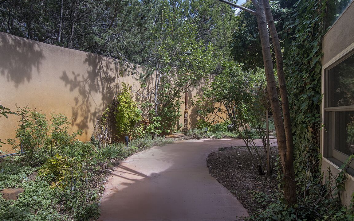 Photo of Outdoor in North Hills