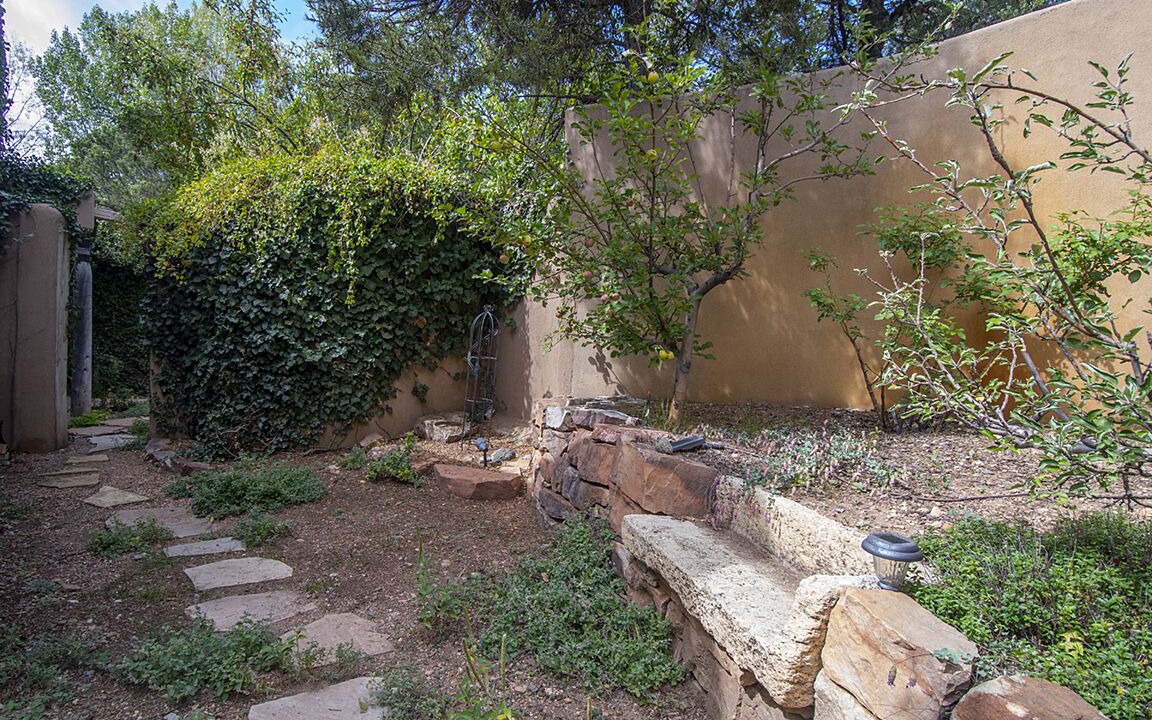 Photo of Outdoor in North Hills