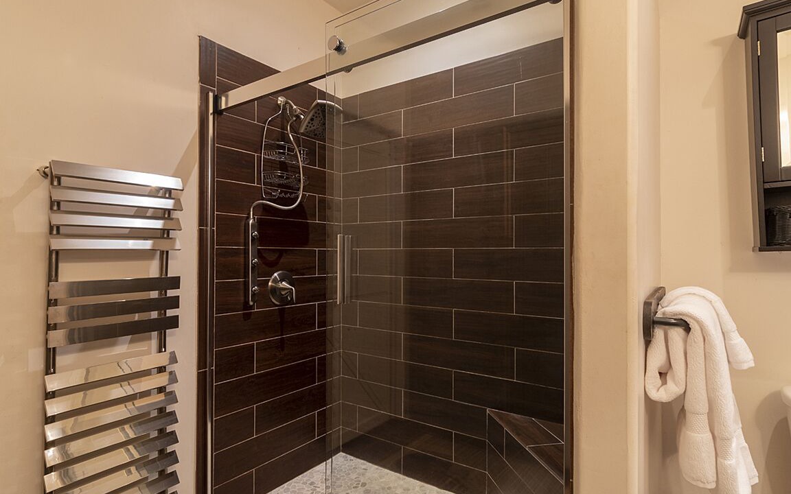 Photo of Bathroom in Hyde Park Estates
