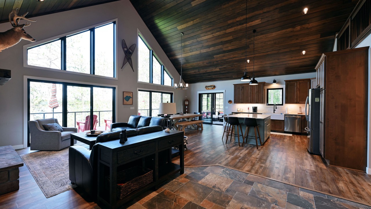 Photo of Livingroom in Minong